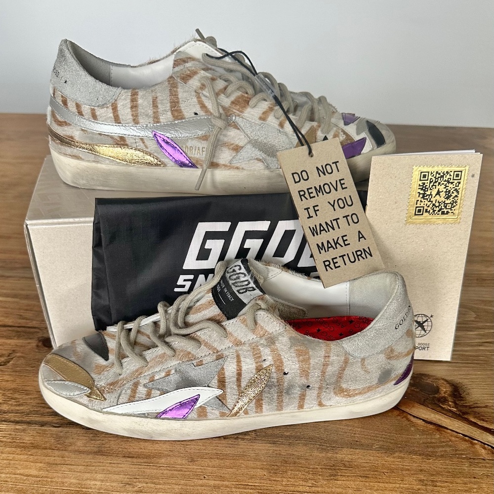 Golden Goose Deluxe Brand (Authentic) Super Star Classic Size 39